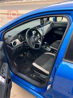 نيسان فيرسا